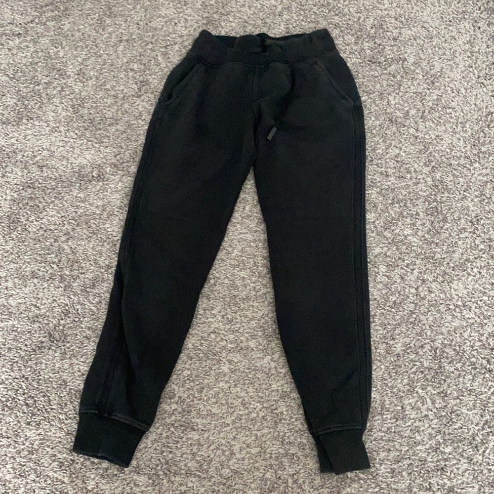 Lululemon joggers